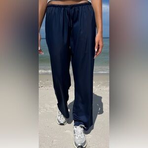 Brandy Melville Anastasia Sliky Pants Navy NWT